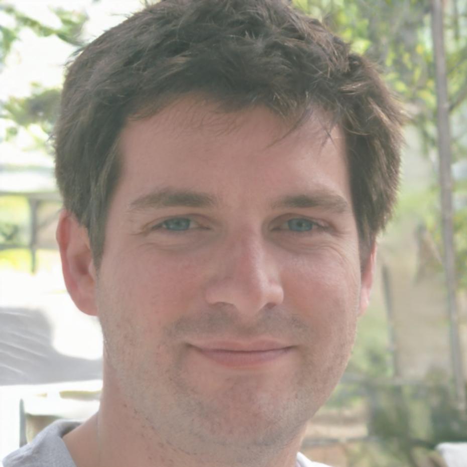 Profesor especialista en análisis financiero